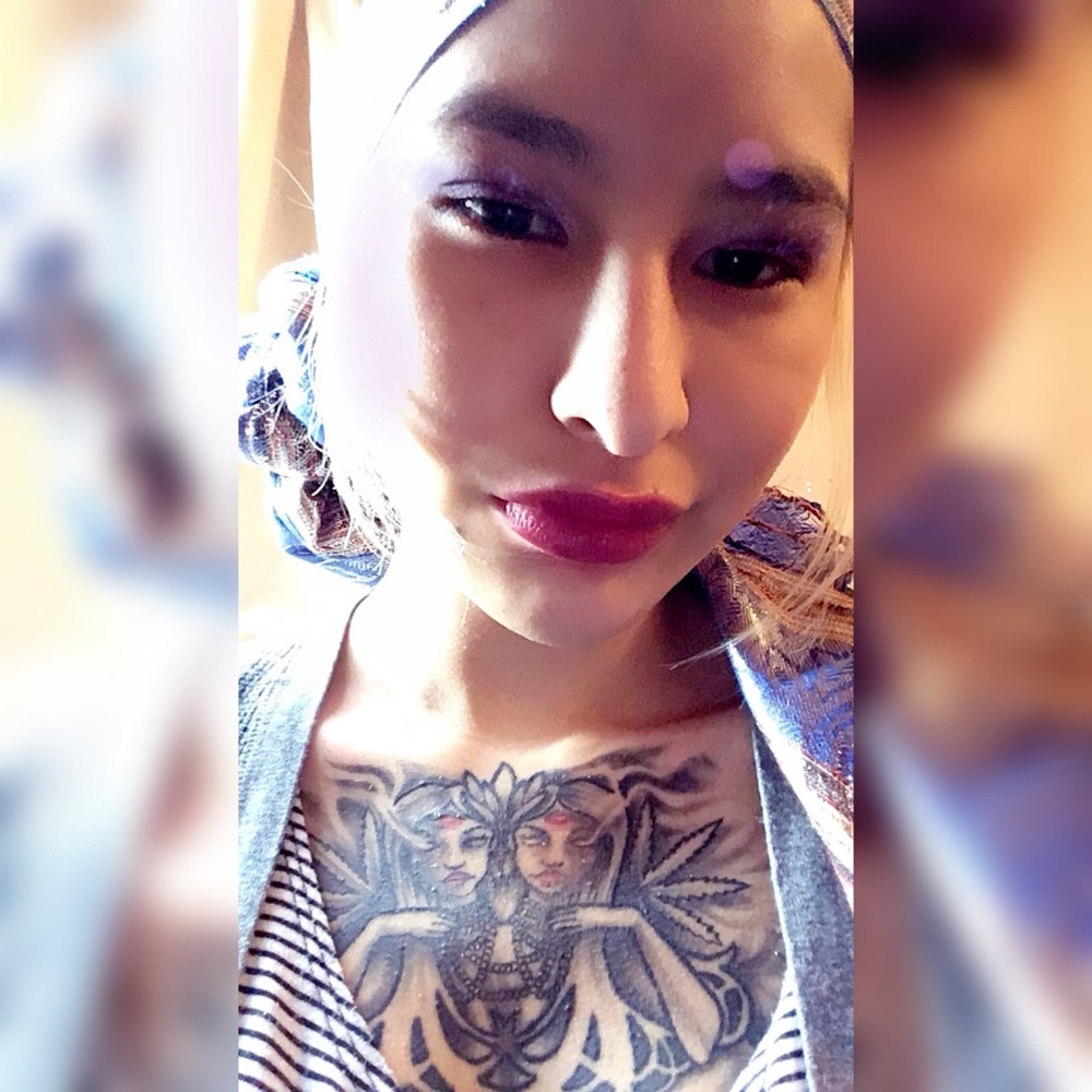 Meet your Posher, Maribel